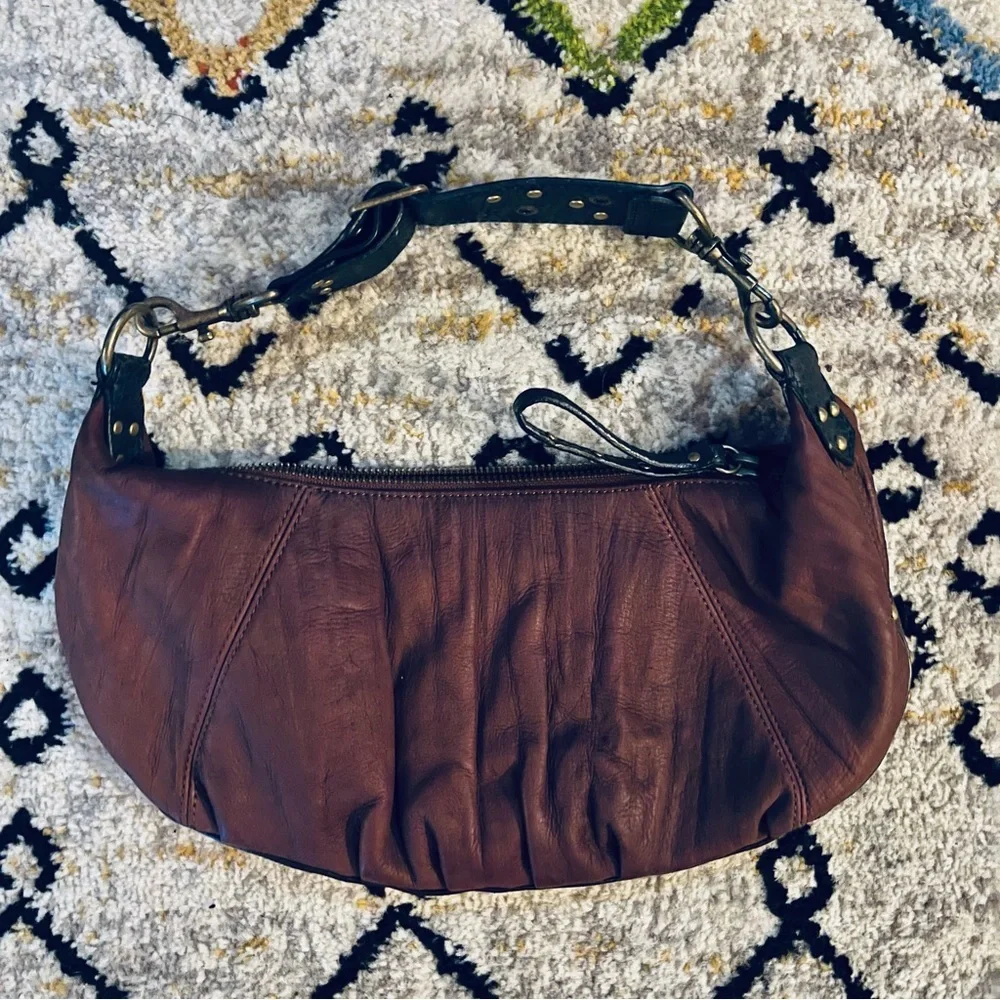 Steve Madden Burgundy Suede Studded Hobo Purse W/ Leather Embellished Strap - Picture 4 of 10